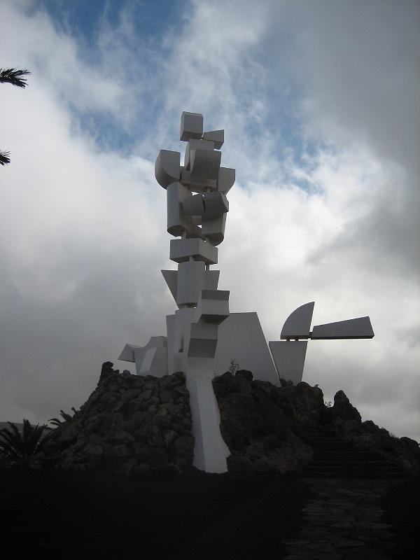 IMG_1514.JPG - Monumento al Campesino (Cesar Manrique)